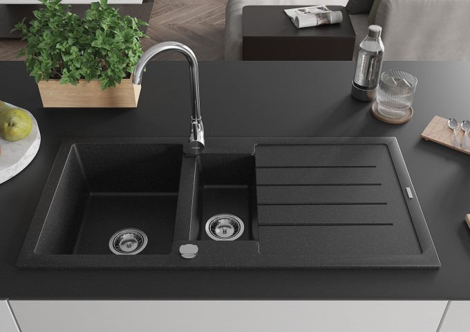 Lavelli in granito con rubinetto neri punteggiati