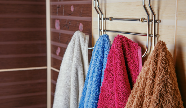 Quali appendini per asciugamani scegliere?