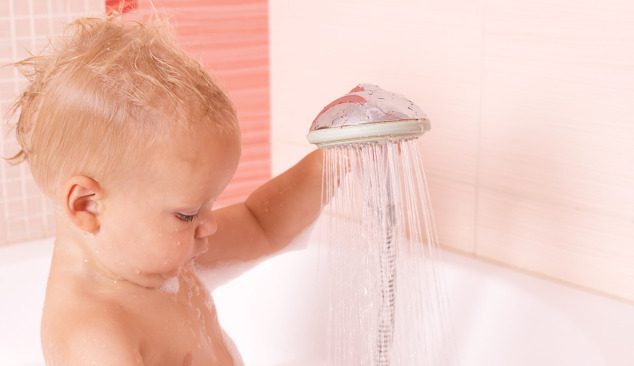 Moderni miscelatori per vasca e doccia - quali sono le loro caratteristiche?