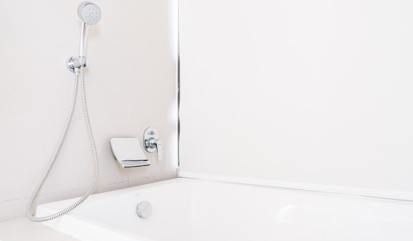 Set doccia multifunzionali a parete