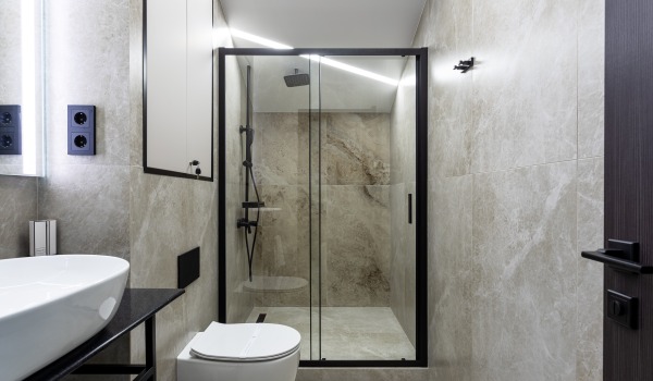 Doccia senza piatto doccia, quali sono i vantaggi e gli svantaggi?