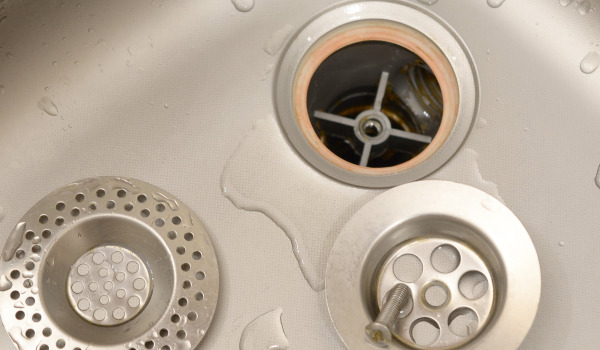 Sifone automatico o tradizionale - quale scegliere e quali sono le differenze?