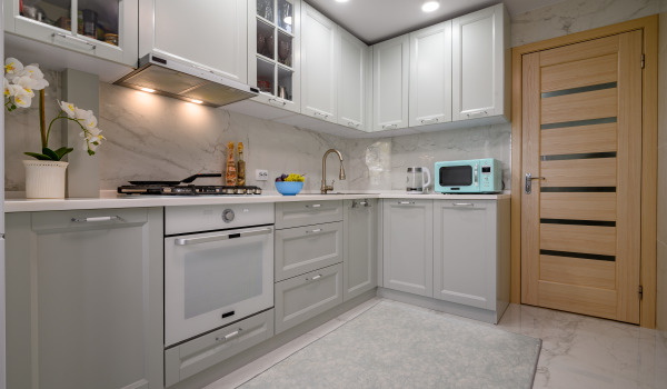 Lavello vicino ai fornelli - è possibile?