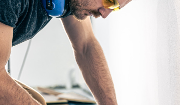 Con cosa tagliare i pannelli in vinile?