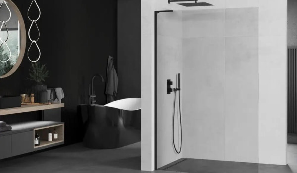 Doccia walk in – vale la pena fare una doccia aperta? Opinioni, vantaggi e svantaggi della cabina doccia walk-in