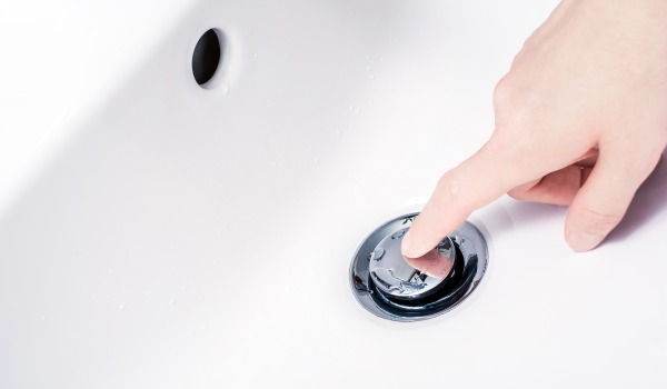 Come funziona il tappo Click-Clack?