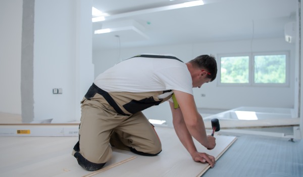 Qual è lo spessore del sottofondo per pannelli più adatto?