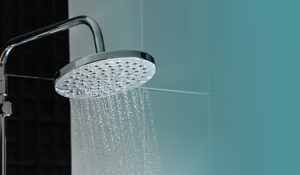 Come funziona un soffione doccia?